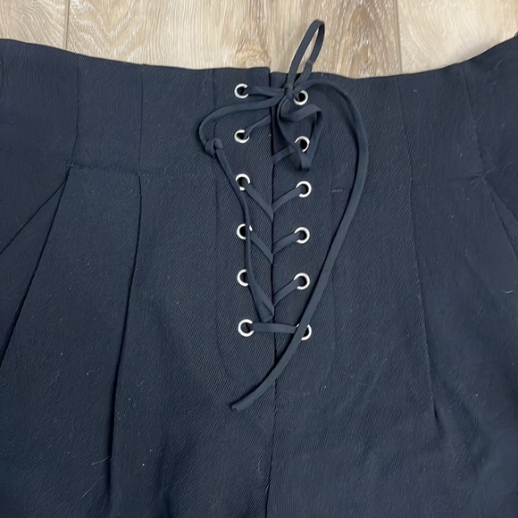 A.L.C. Estrada Black Pant Lace Up Size 2 - Picture 3 of 7